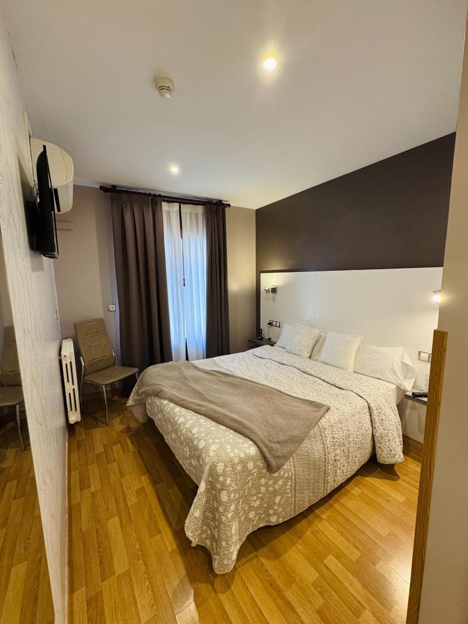 Hotel El Acebo ハカ エクステリア 写真